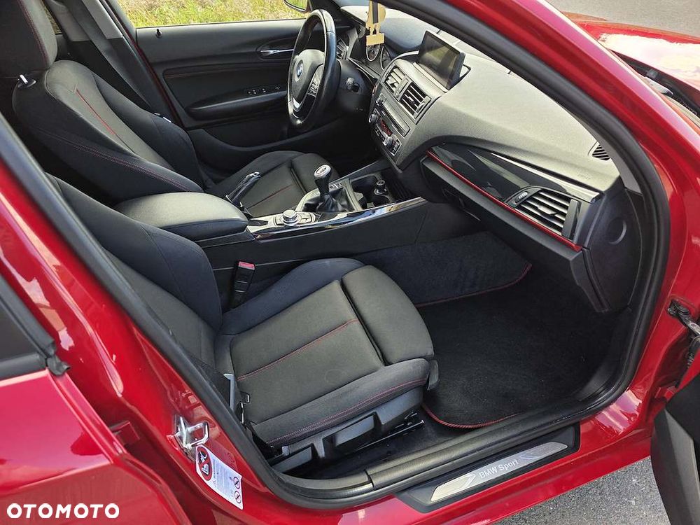 BMW Seria 1 120d Sport Line - 17