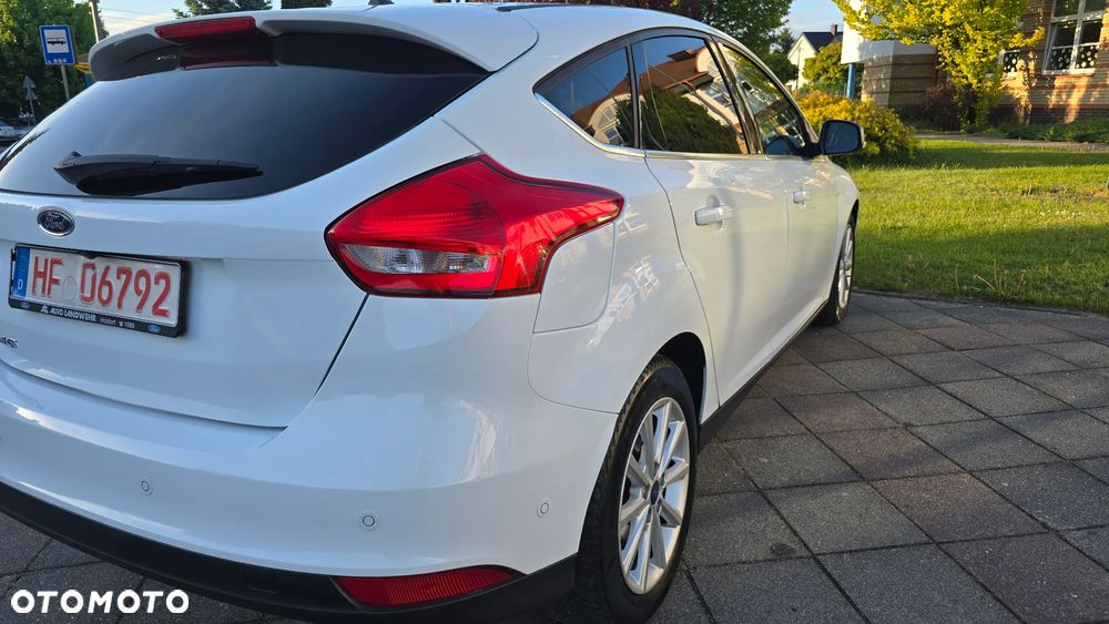 Ford Focus 1.5 EcoBlue Start-Stopp-System TITANIUM X - 23