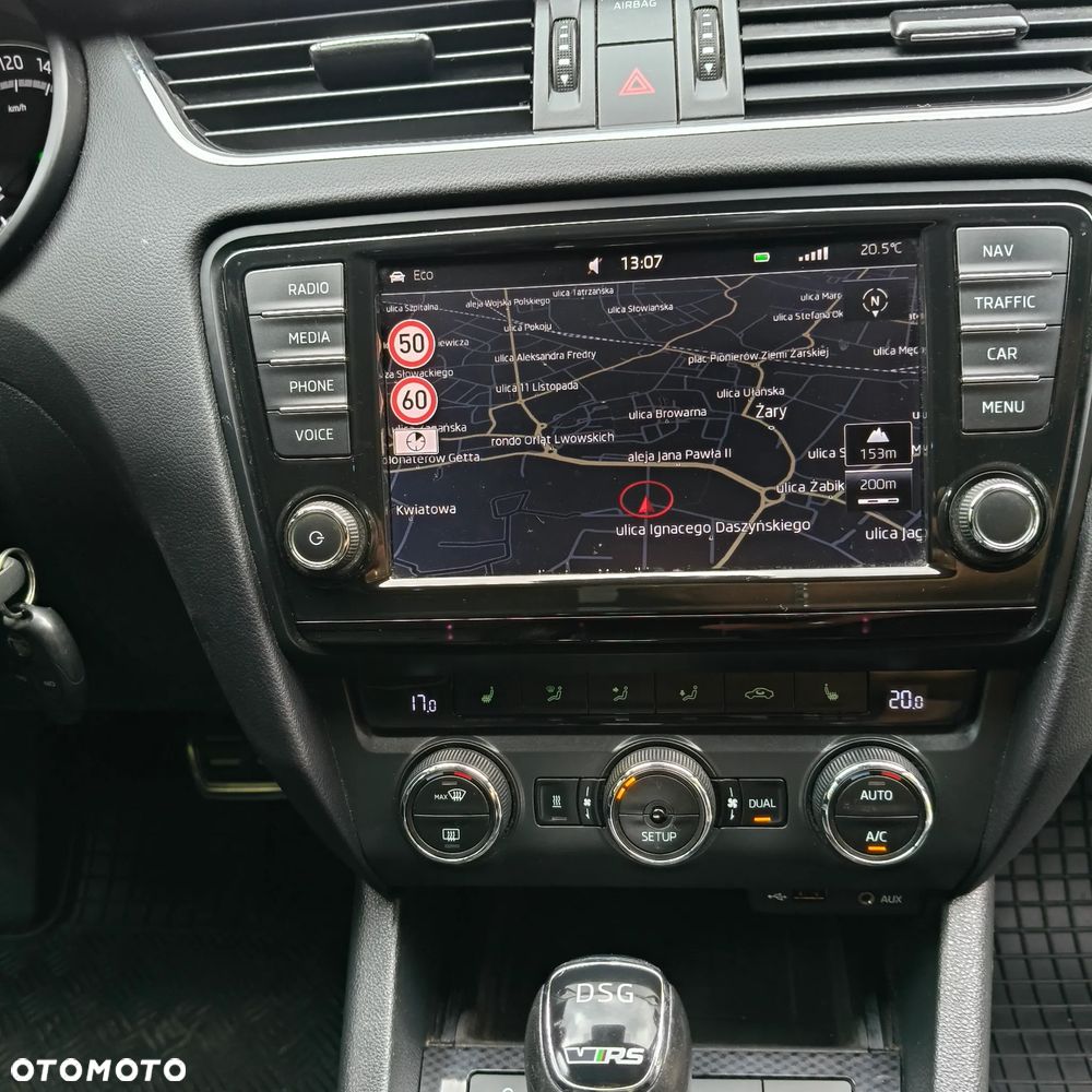 Skoda Octavia 2.0 TDI RS DSG - 32