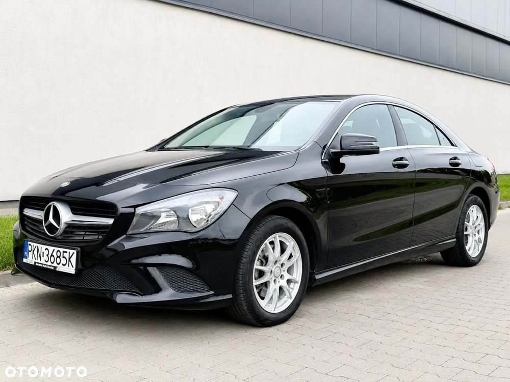 Mercedes-Benz CLA 180 BlueEffICIENCY Edition - 24