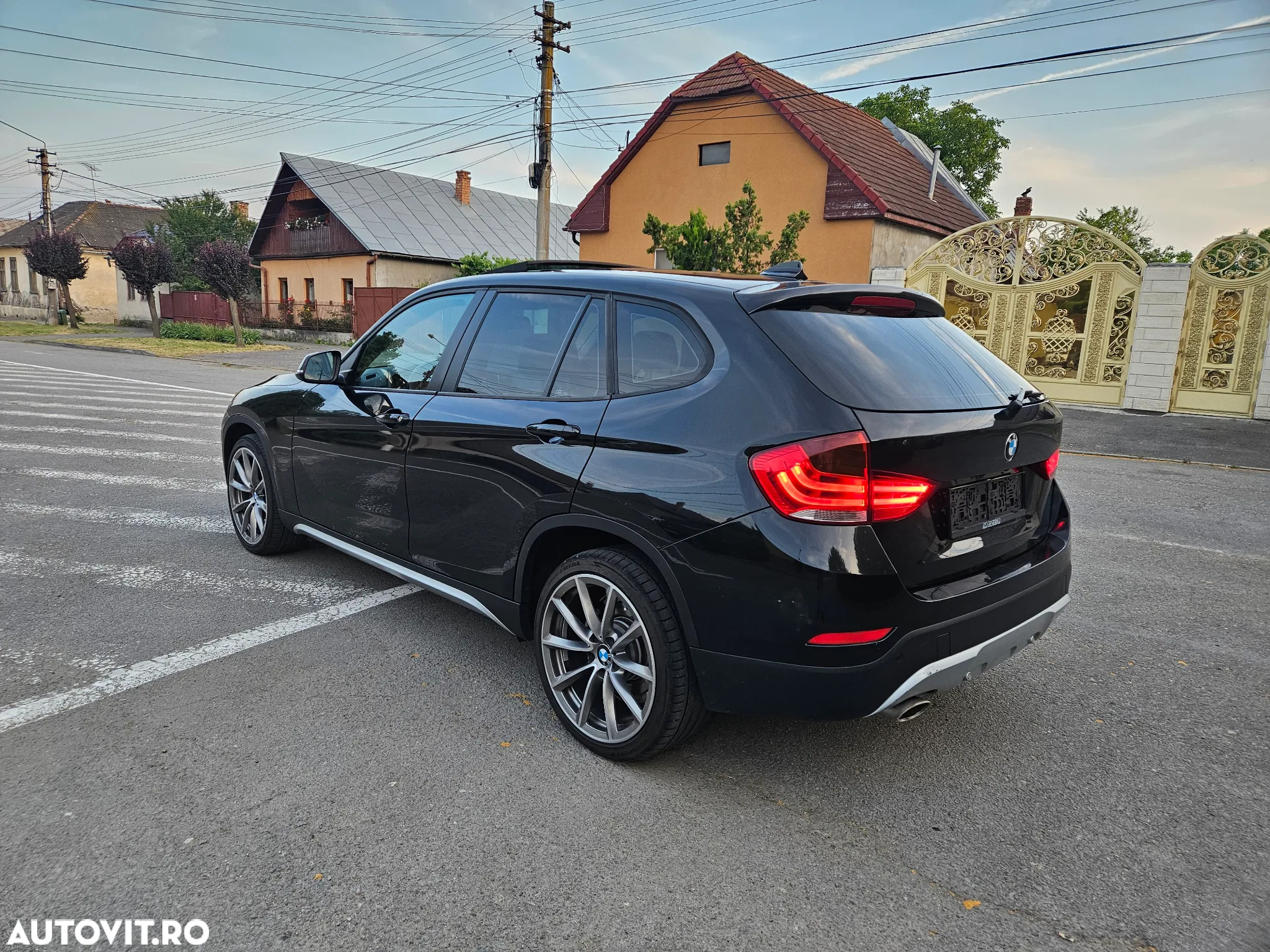 BMW X1 sDrive16d Aut Sport Line - 3