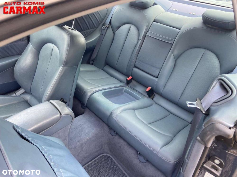 Mercedes-Benz CLK - 24
