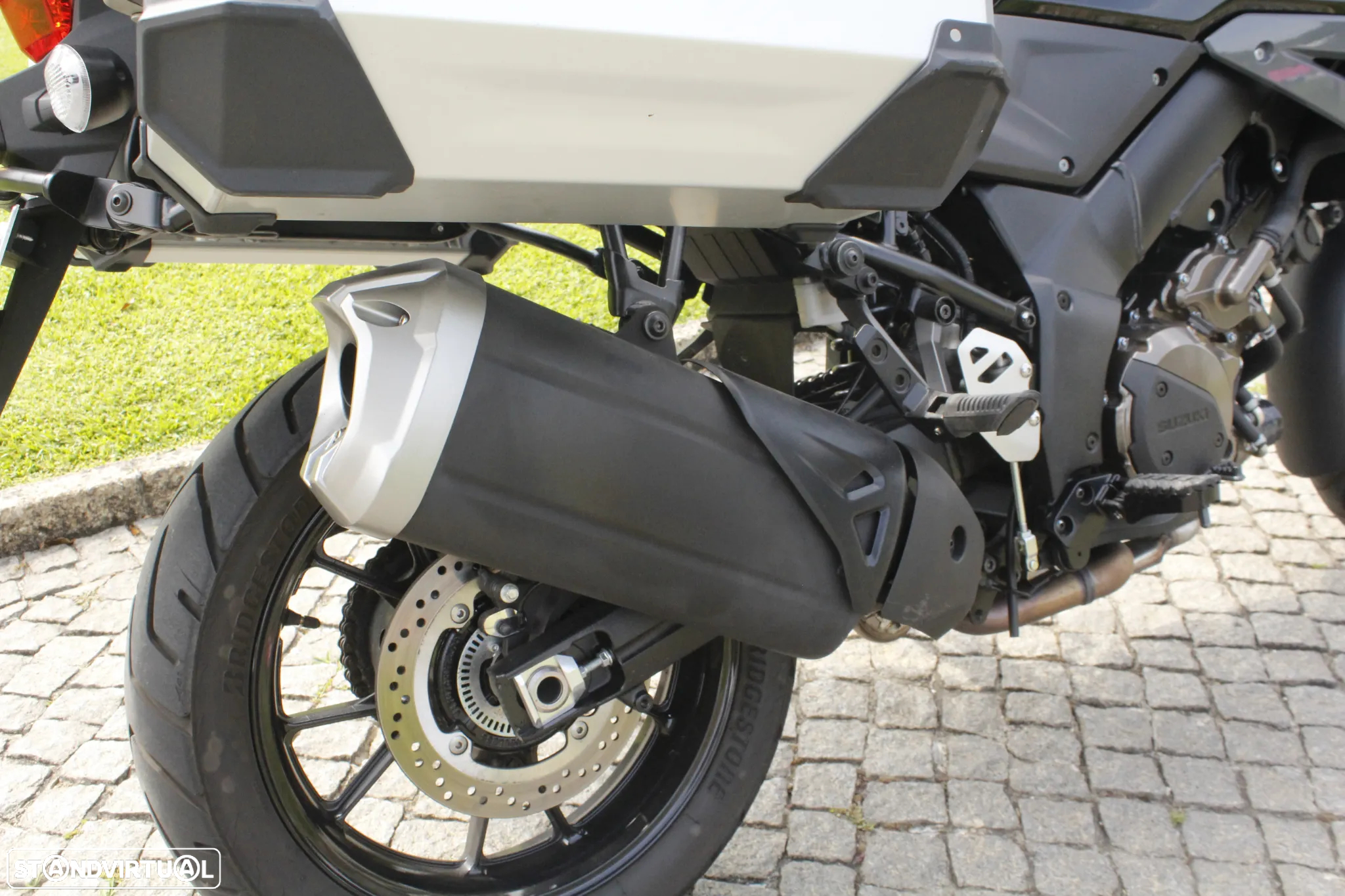 Suzuki DL V-Strom 1050 - 28
