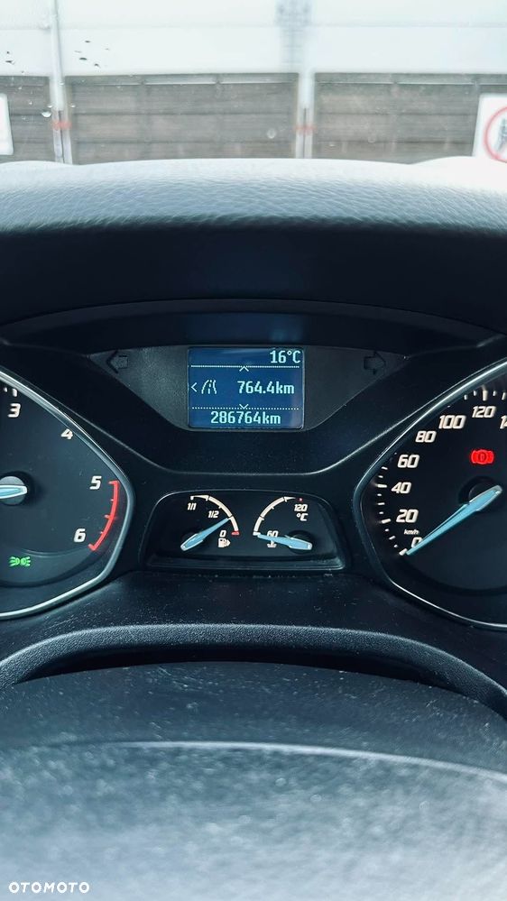 Ford Focus - 7