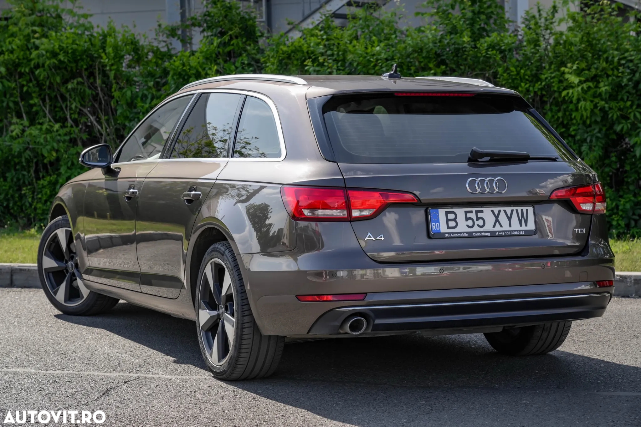 Audi A4 Avant 2.0 TDI ultra - 2