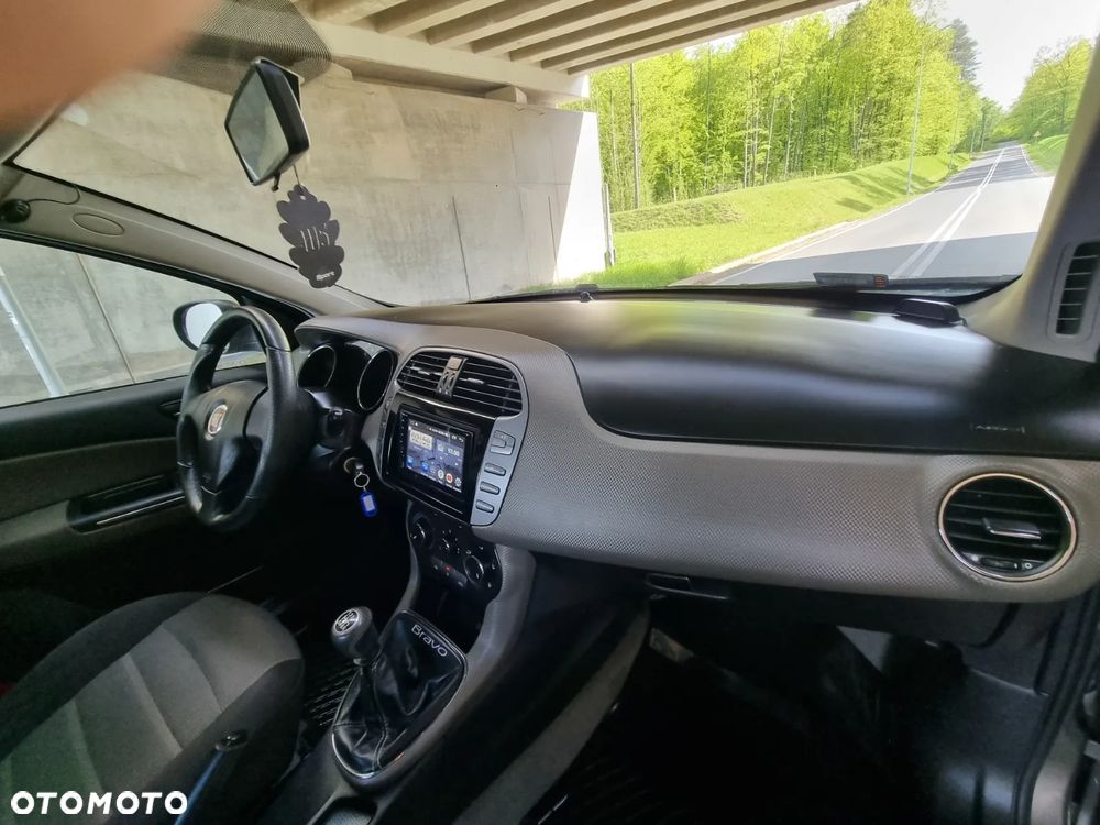 Fiat Bravo 1.4 16V Active - 17