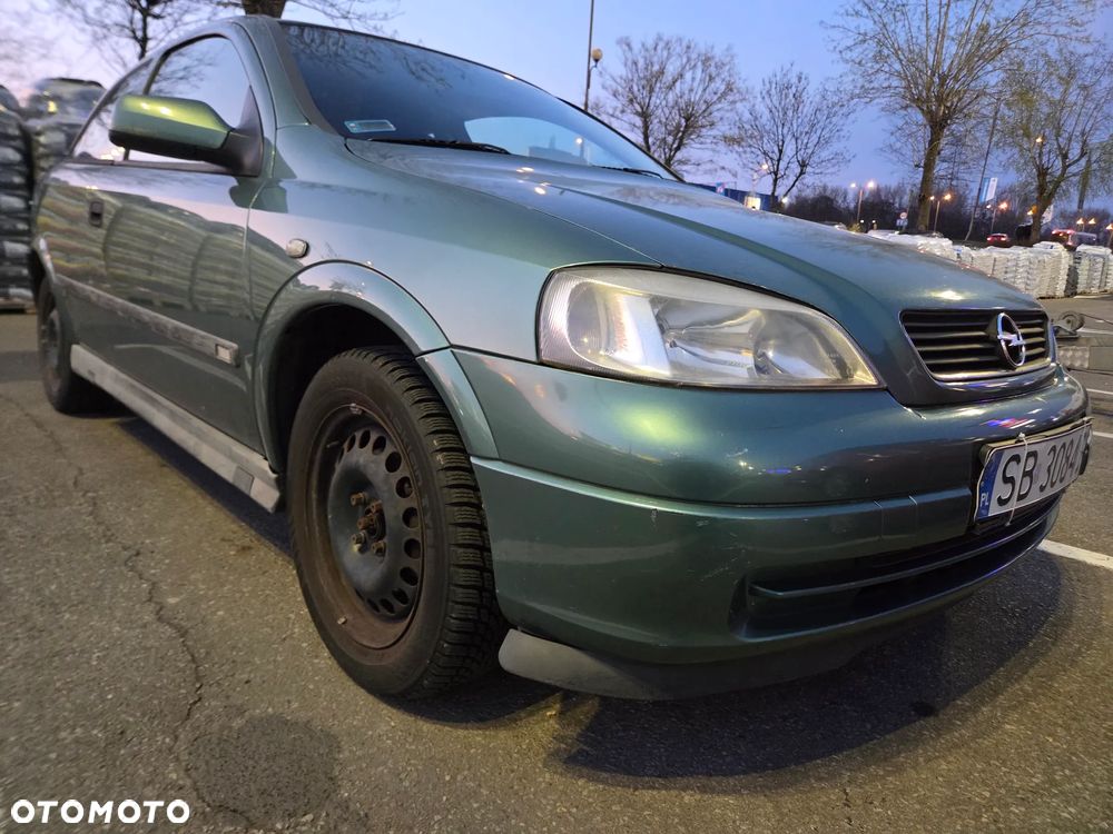 Opel Astra 1.6 Comfort - 1