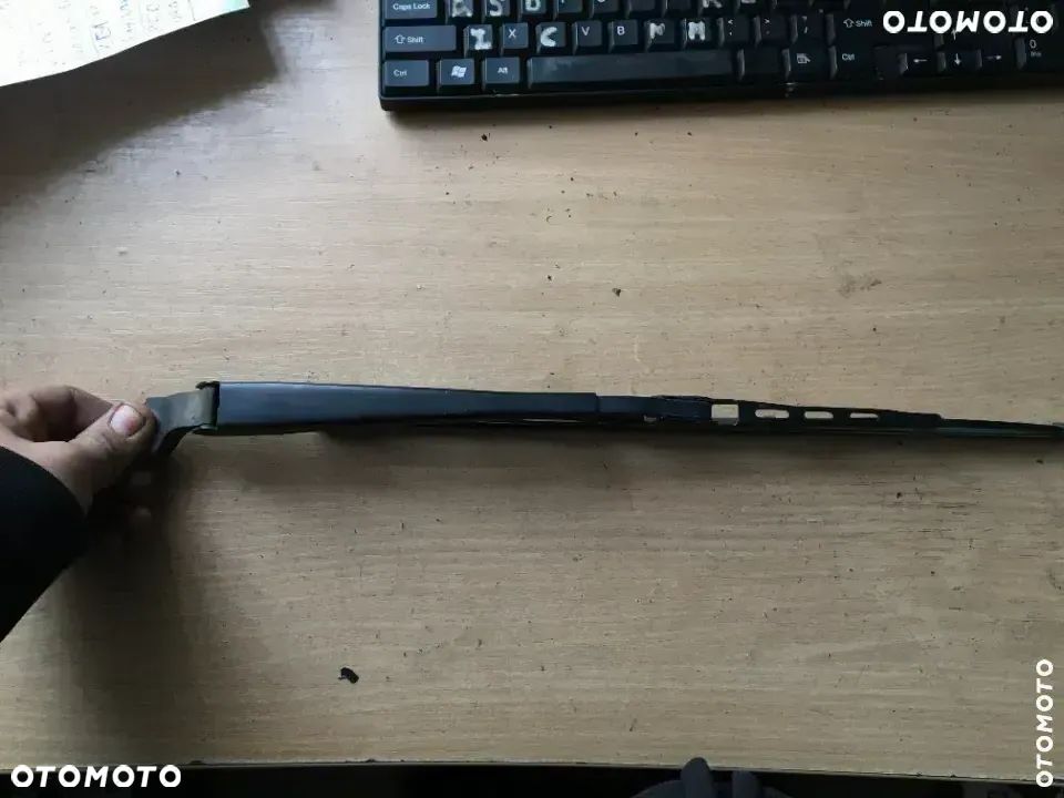 Ramię wycieraczki klapy bagażnika Volkswagen Touran I 809955407 - 4