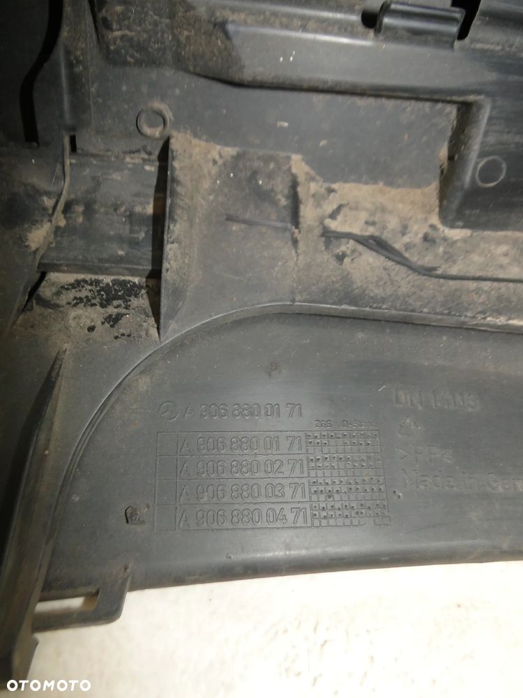 MERCEDES SPRINTER 906 ZDERZAK TYŁ TYLNY KOMPLETNY - 19