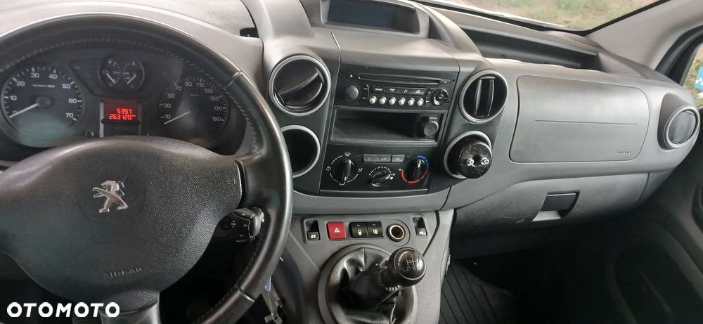 Peugeot Partner - 11