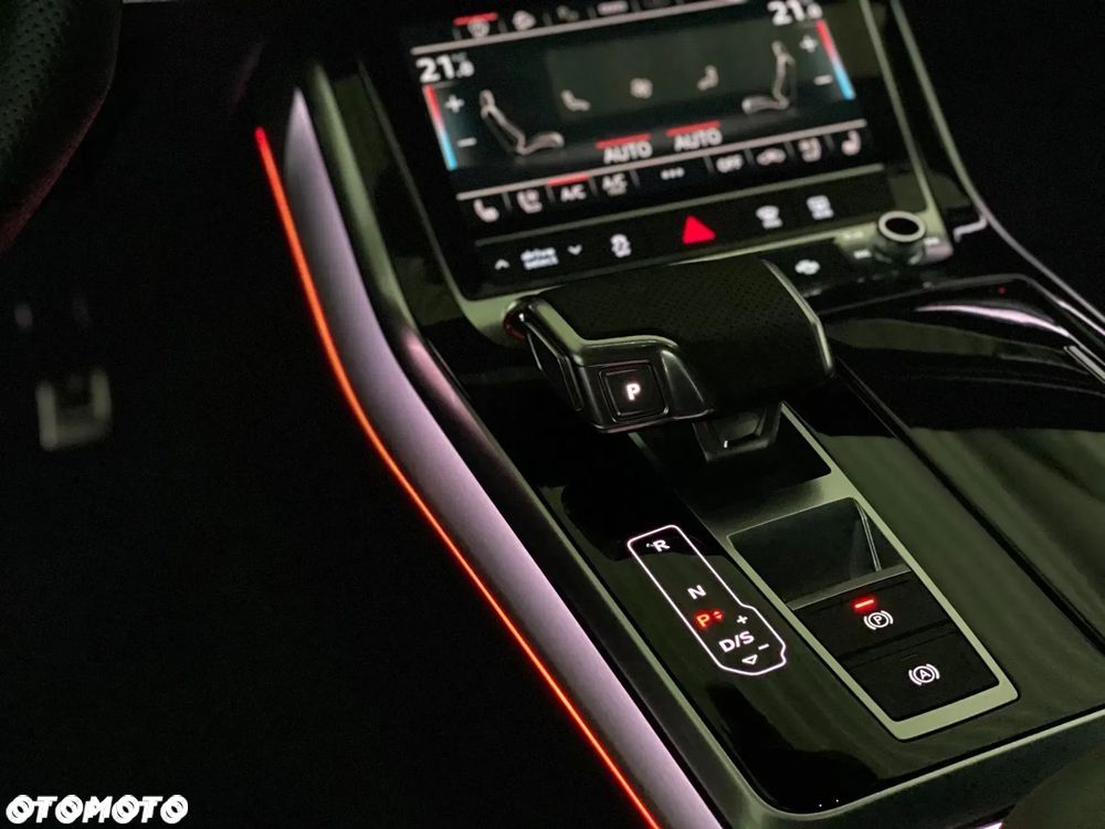 Audi SQ8 - 29