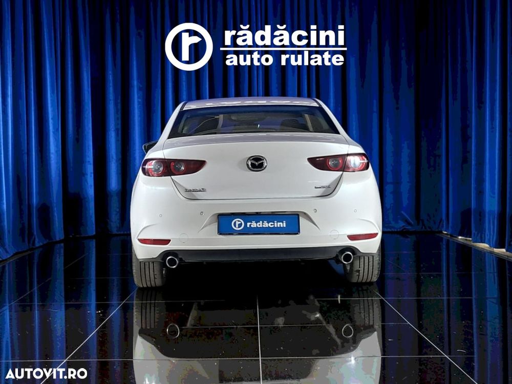Mazda 3 - 9