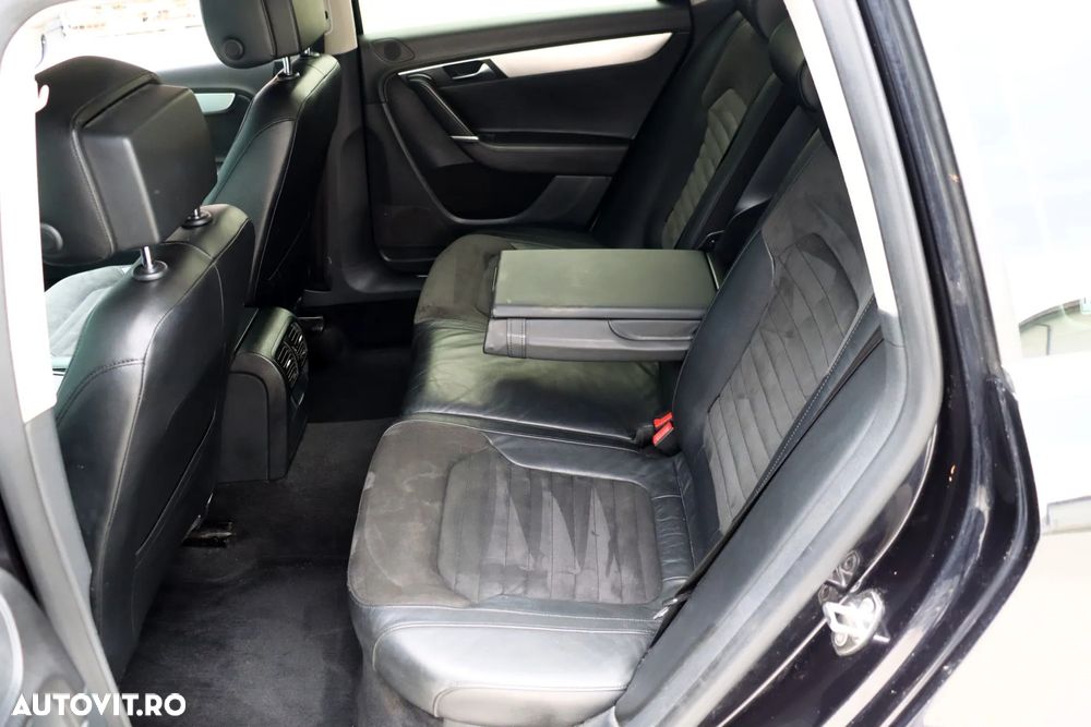 Volkswagen Passat 2.0 TDI Blue TDI DSG Highline - 20