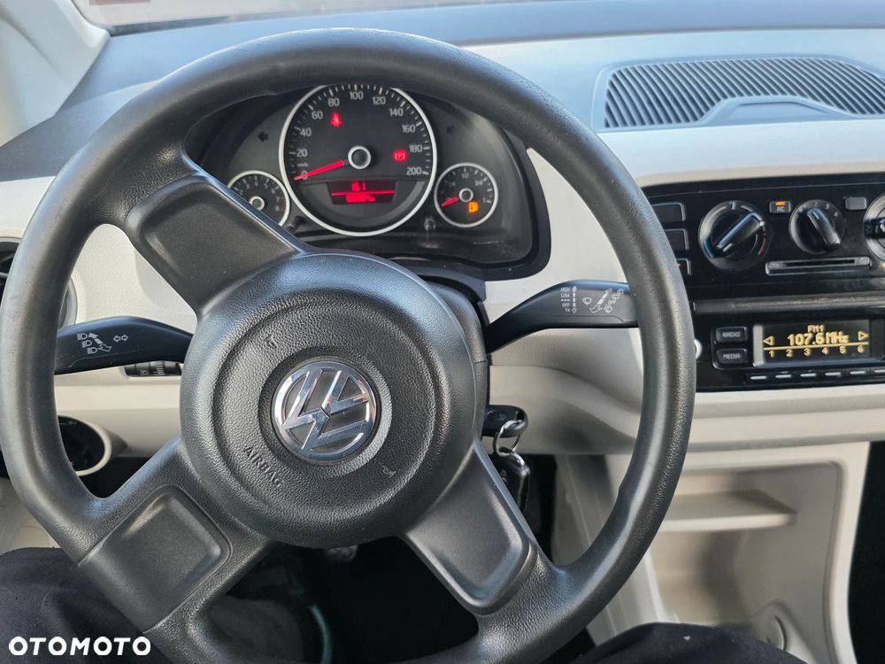Volkswagen up! 1.0 take CityLine - 21
