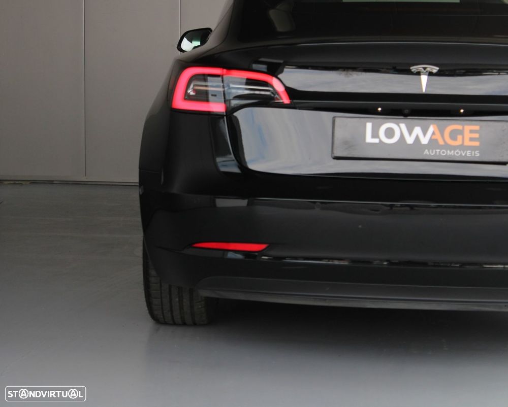 Tesla Model 3 - 34