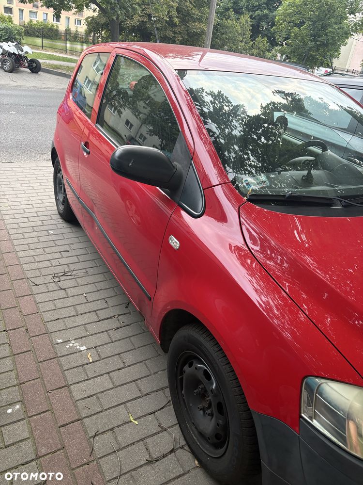 Volkswagen Fox - 2