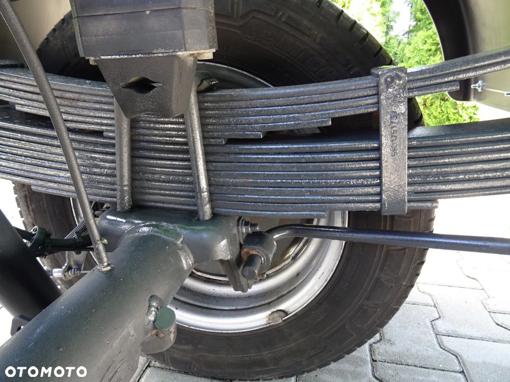 Iveco 35C15 Wywrotka 3- stronna 3,0 HPI KLIMA HAK Wzmocnione Resory Piękna - 12