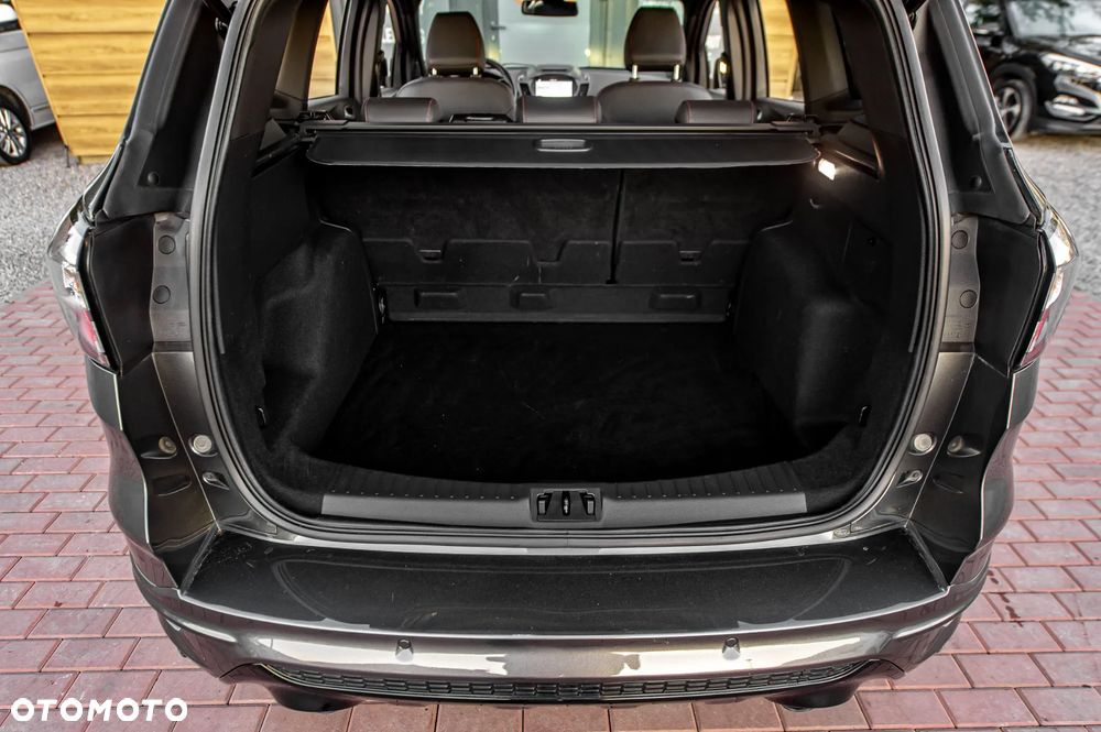 Ford Kuga 2.0 TDCi 4x4 ST-Line - 15