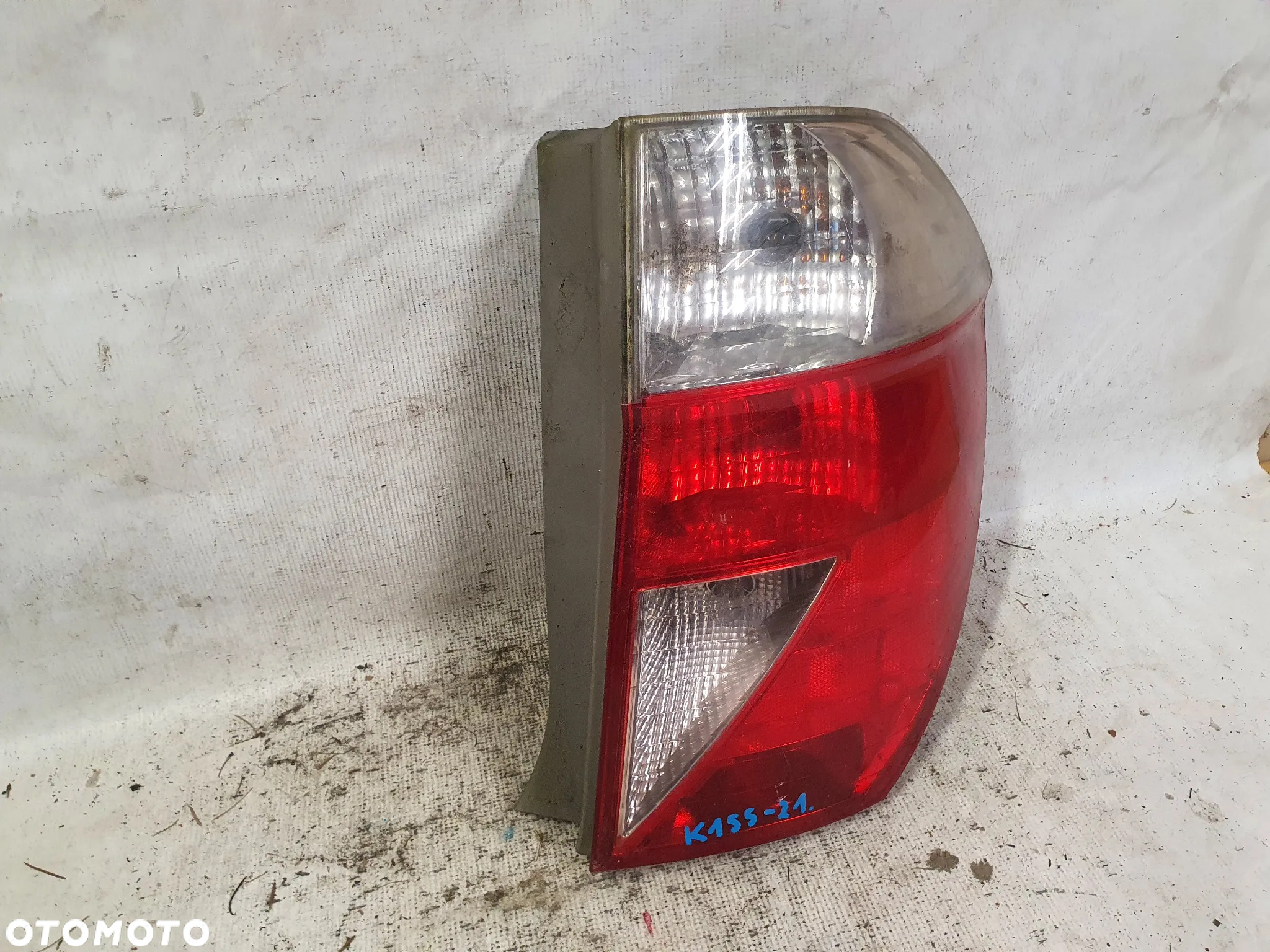 * LAMPA TYLNA PRAWA TYŁ PRAWO HONDA FR-V - 4