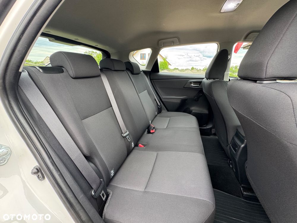 Toyota Auris 1.33 VVT-i Active - 24
