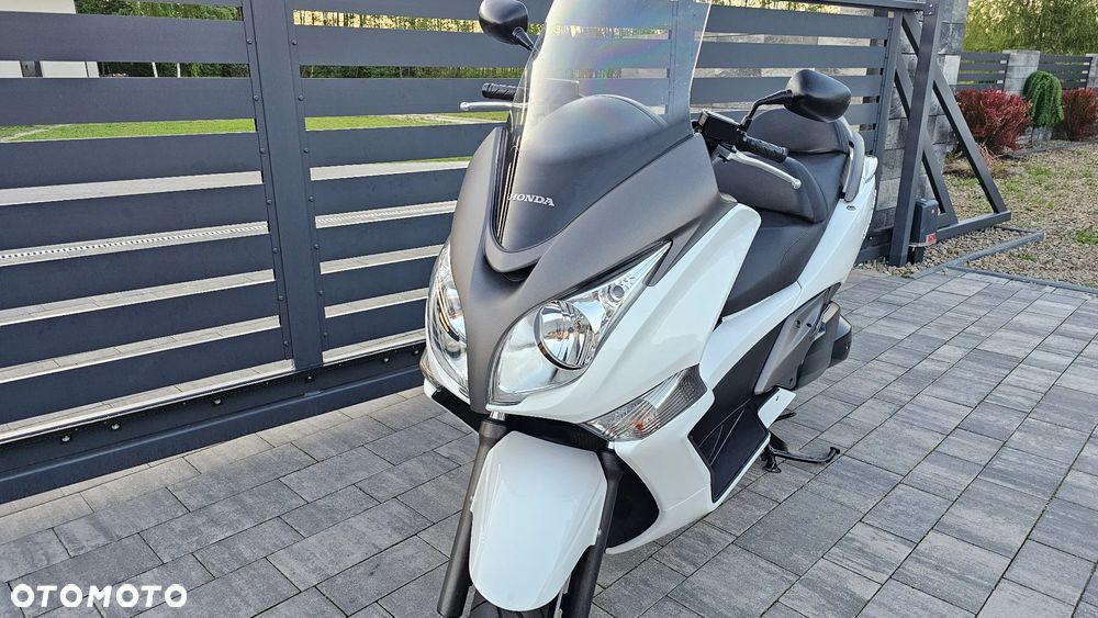 Honda SW-T400 - 3