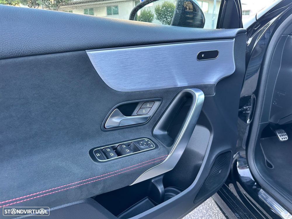 Mercedes-Benz A 200 AMG Line - 25