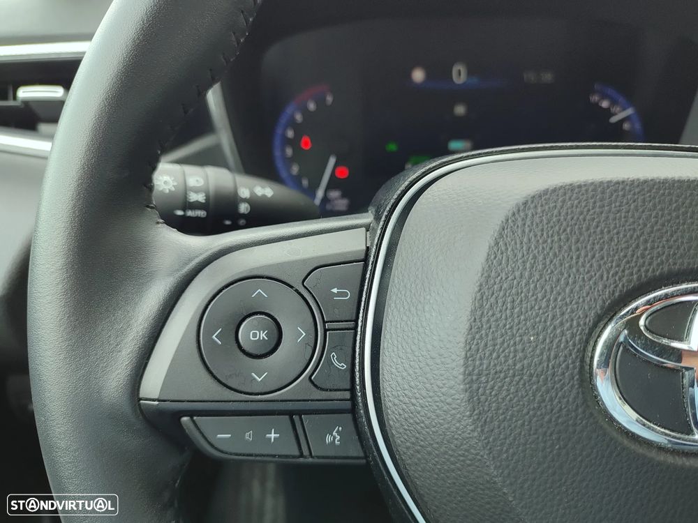 Toyota Corolla 1.8 Hybrid Comfort - 22