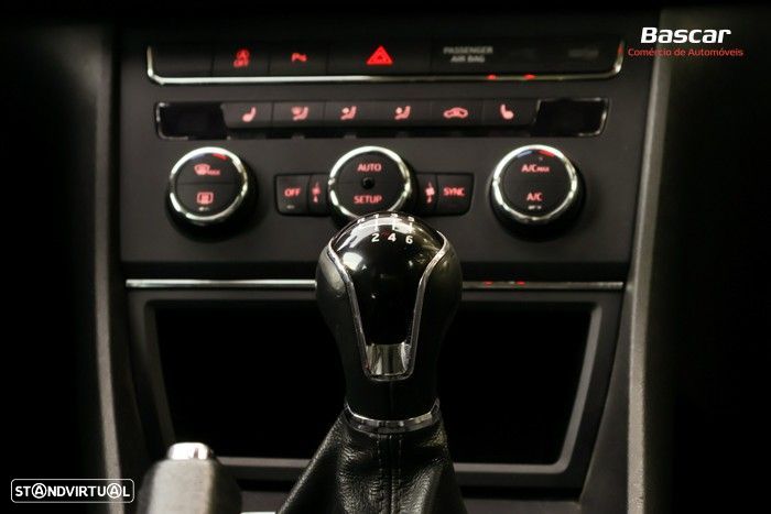 SEAT Leon ST 1.6 TDI S&S Style - 30