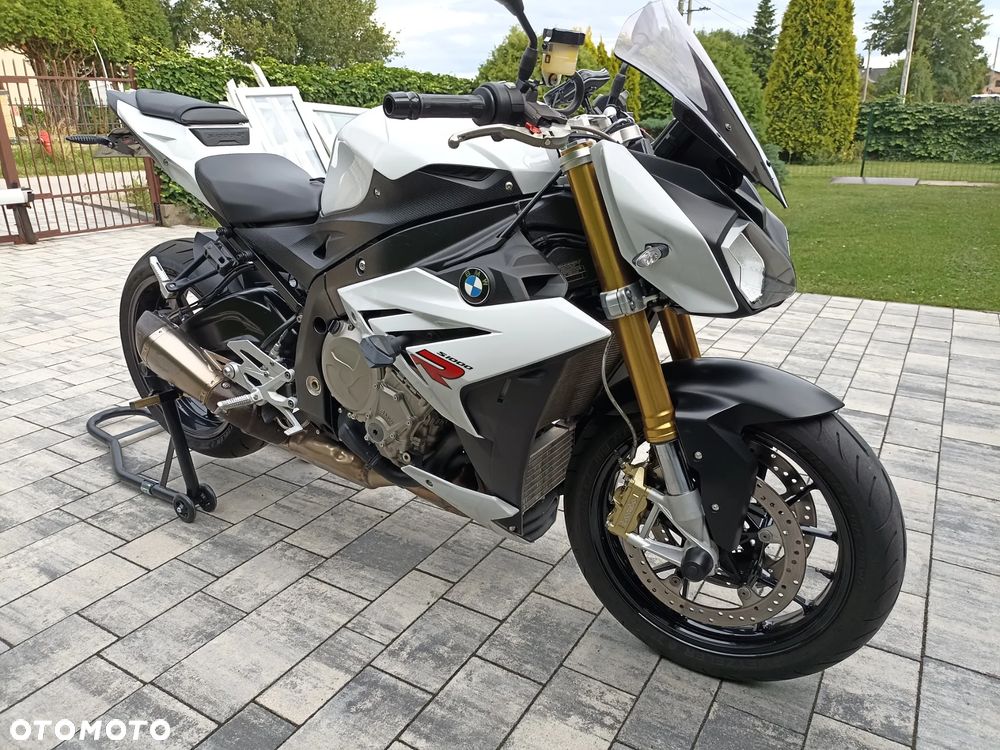 BMW S - 15