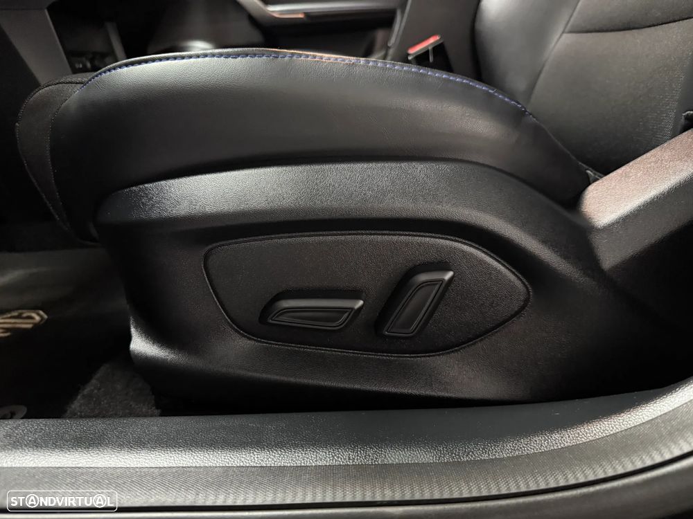 MG MG4 64 kWh Luxury - 25