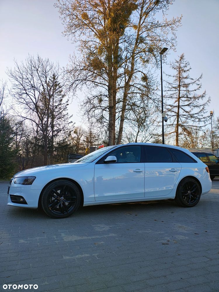 Audi A4 Avant 2.0 TDI ultra - 1