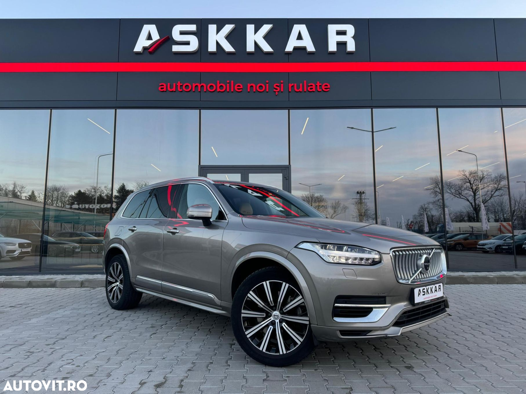 Volvo XC 90 T8 AWD Twin Engine Geartronic Inscription - 3