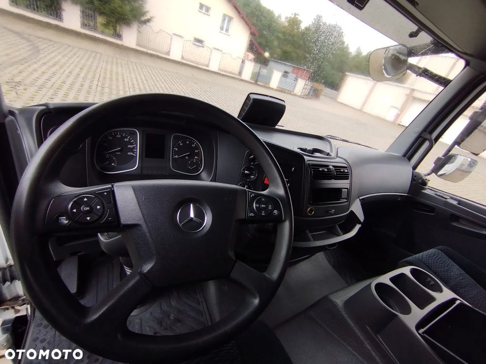 Mercedes-Benz ATEGO - 7