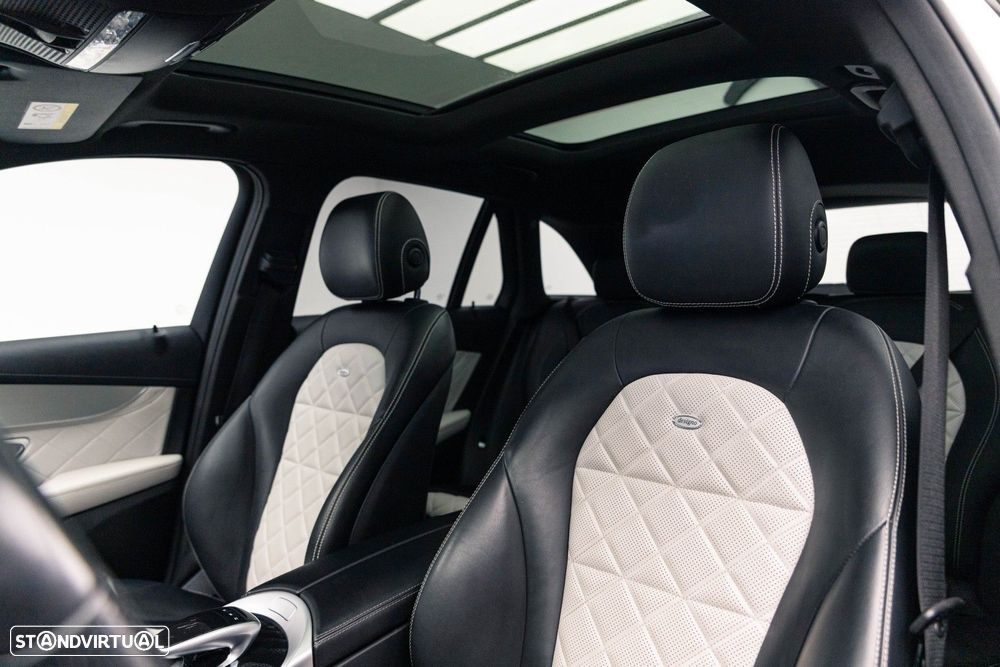 Mercedes-Benz GLC 350 e 4Matic 7G-TRONIC AMG Line - 19