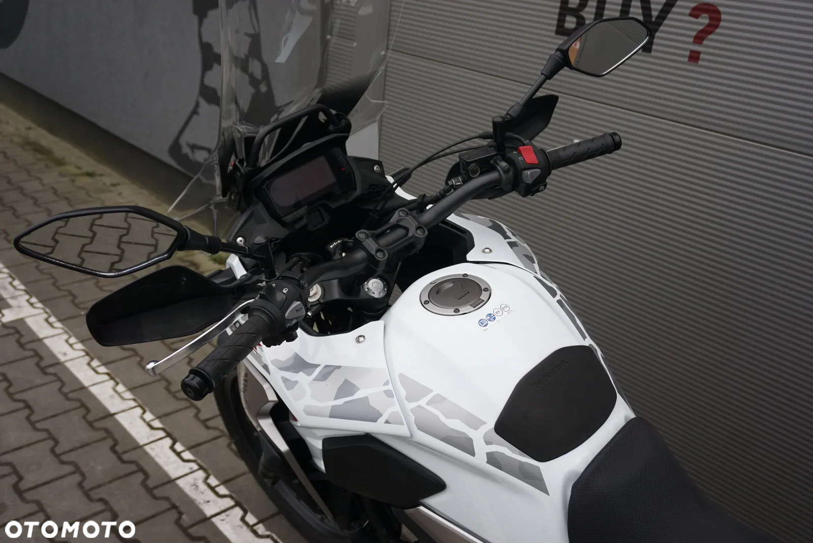 Honda CB - 17