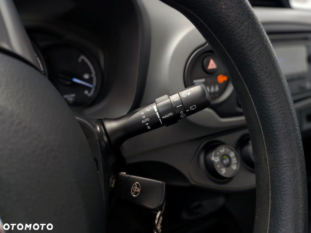Toyota Yaris 1.0 Comfort - 18