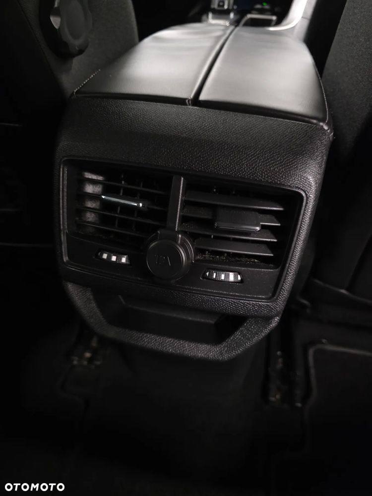 Peugeot 3008 BlueHDi 120 Stop & Start EAT6 Allure - 22