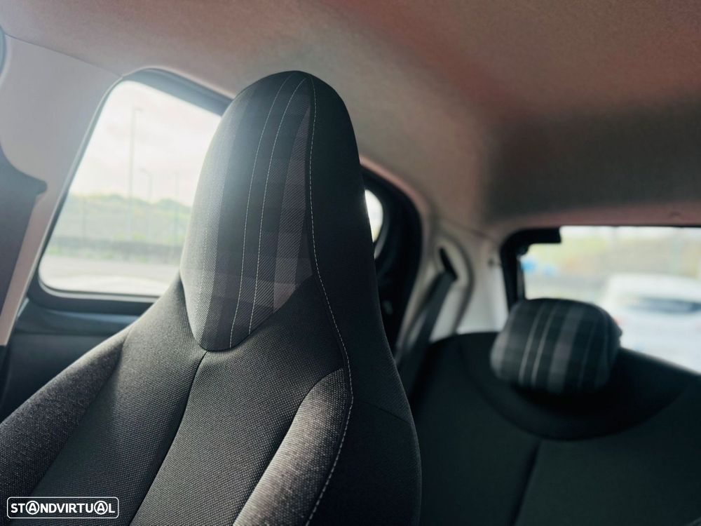 Peugeot 108 1.0 VTi Active - 26
