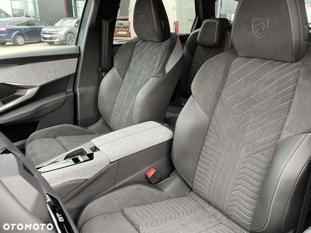 Peugeot 5008 - 12