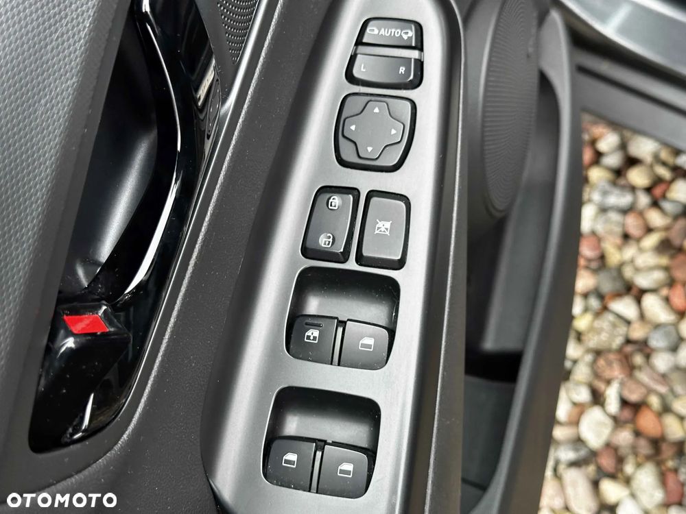 Hyundai Kona 1.6 CRDi DCT 4WD Premium - 21