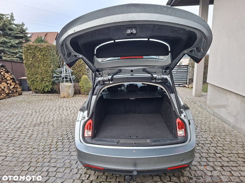 Opel Insignia 2.0 CDTI ecoFLEX Sport - 3
