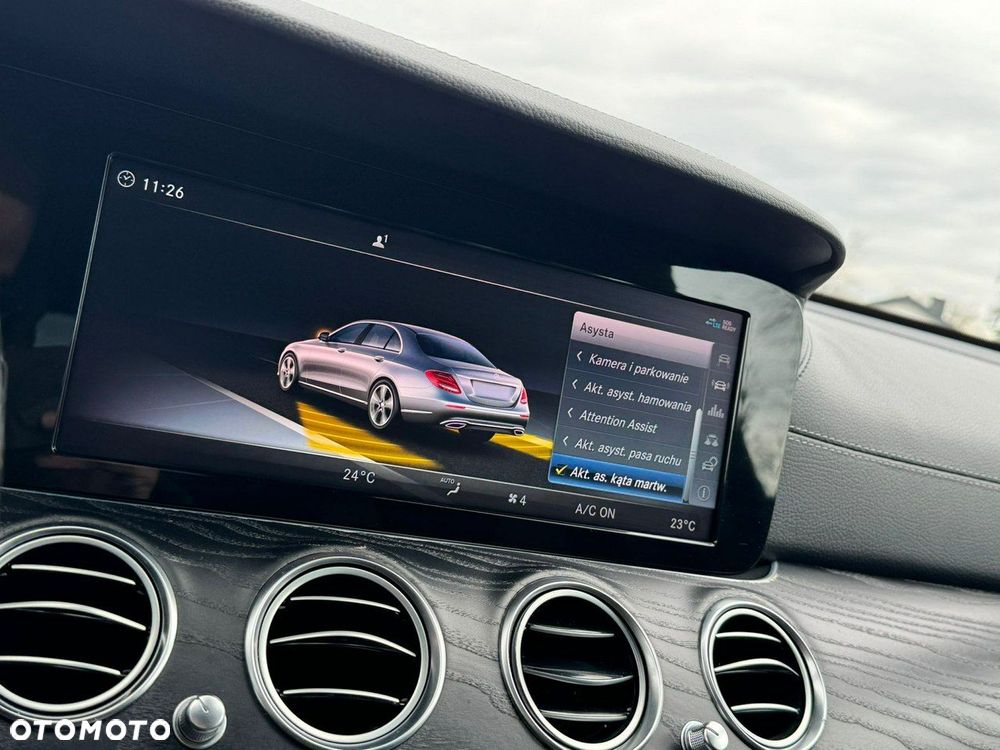 Mercedes-Benz Klasa E 200 d 9G-TRONIC AMG Line - 33