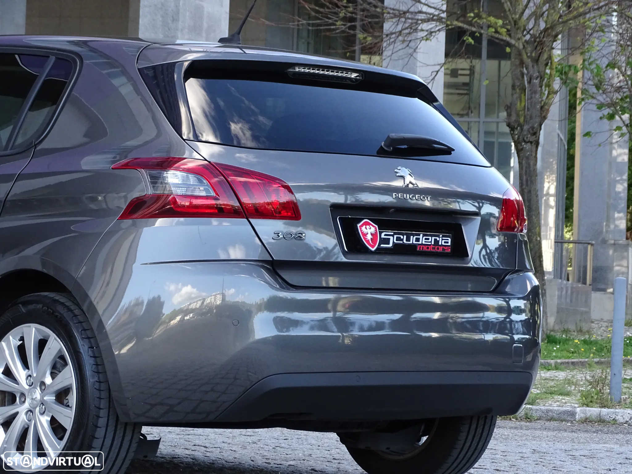 Peugeot 308 1.5 BlueHDi Style - 22