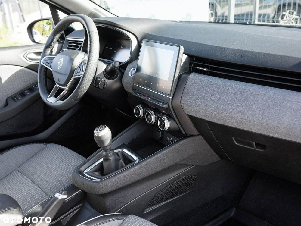 Renault Clio - 35