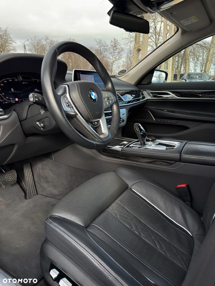 BMW Seria 7 - 6