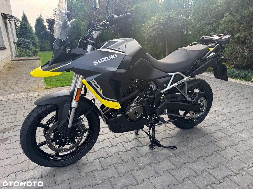 Suzuki V-STROM - 11