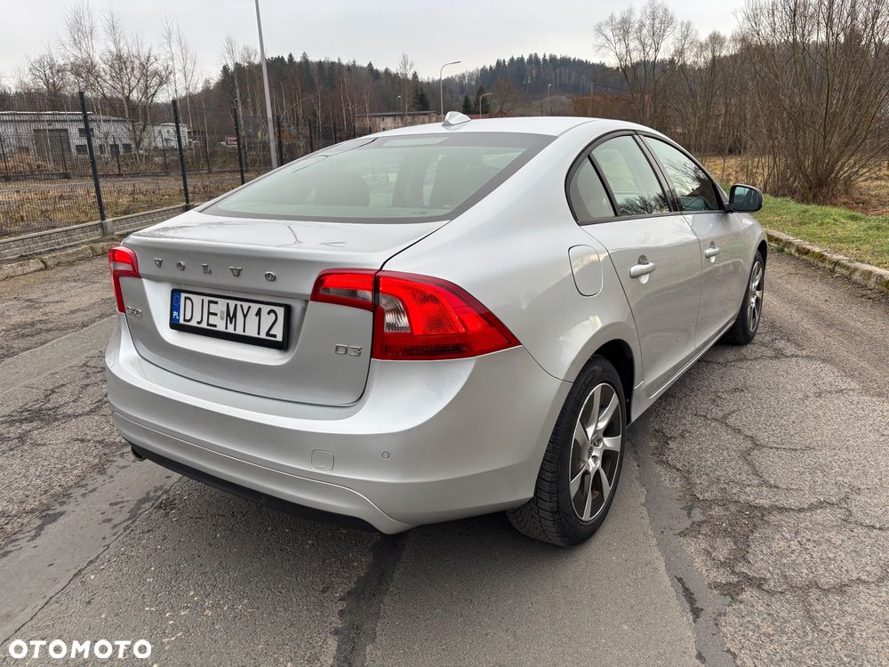 Volvo S60 D3 Geartronic Kinetic - 15