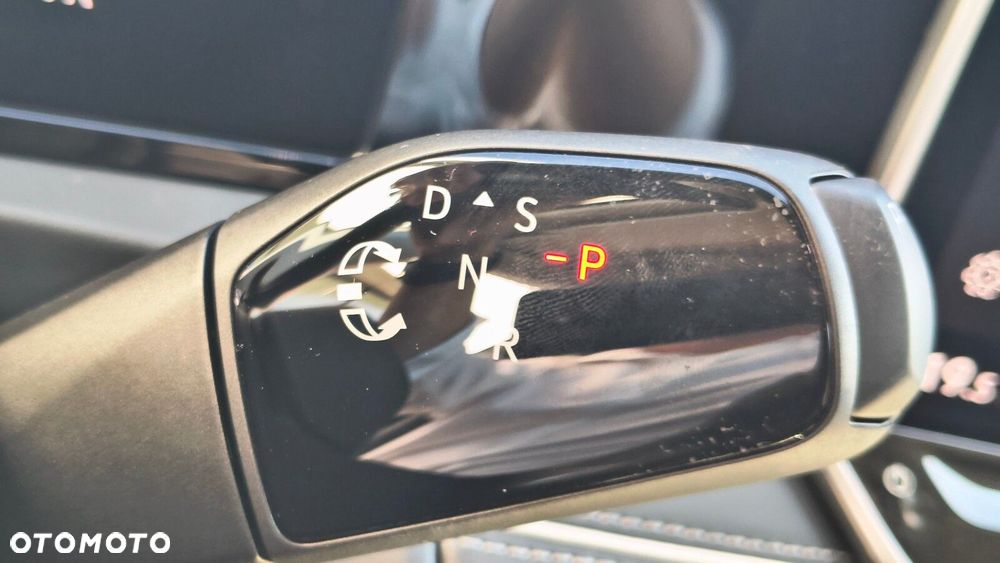 Volkswagen Tiguan - 24