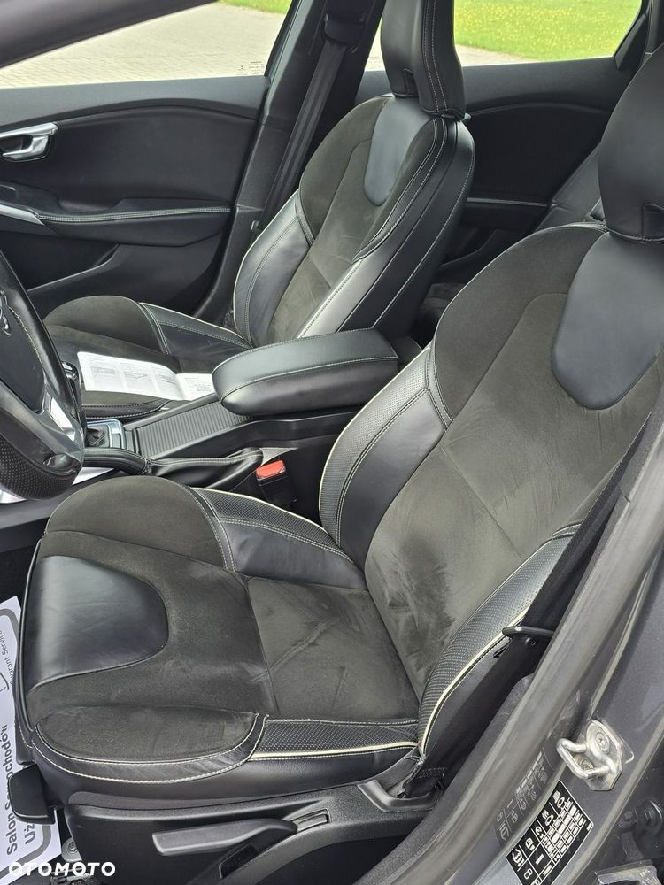 Volvo V40 - 19
