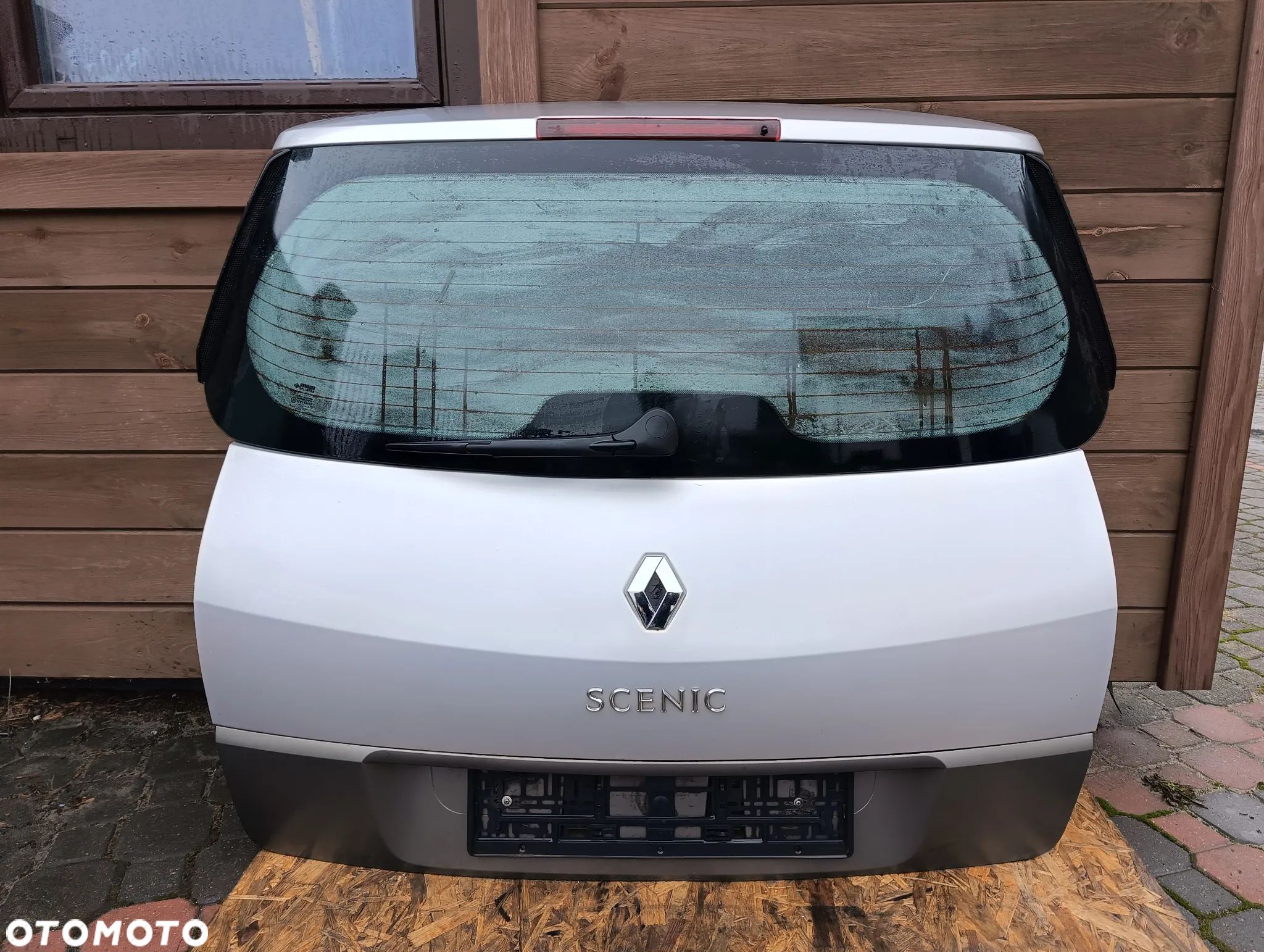 Klapa bagażnika Renault Scenic II TED69 do założenia - 1